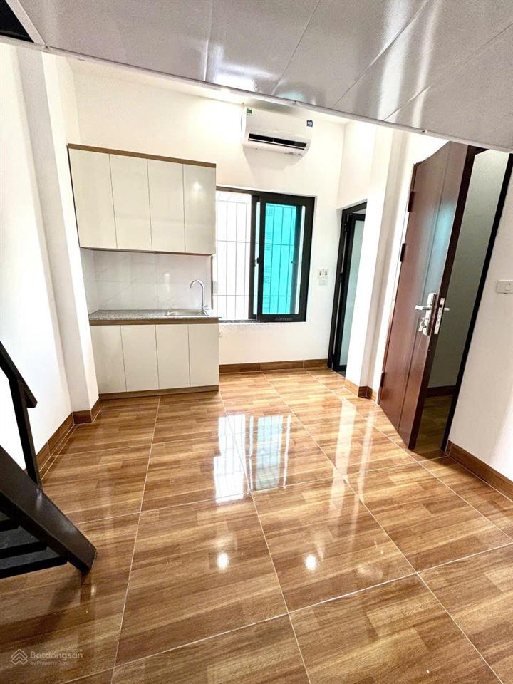 Bán tòa nhà 6 tầng 10 phòng ngủ khép kín, diện tích 41m2, giá siêu rẻ.