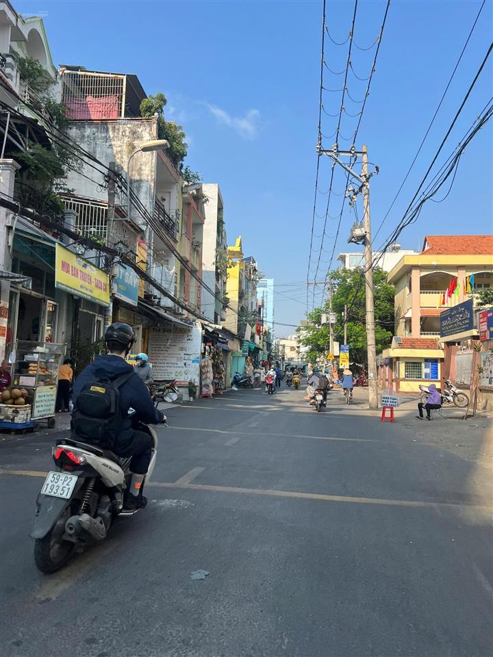 Giảm nhanh 2 tỷ! mặt tiền 71m2  thu nhập 240tr/năm  giá chỉ còn 5.2 tỷ