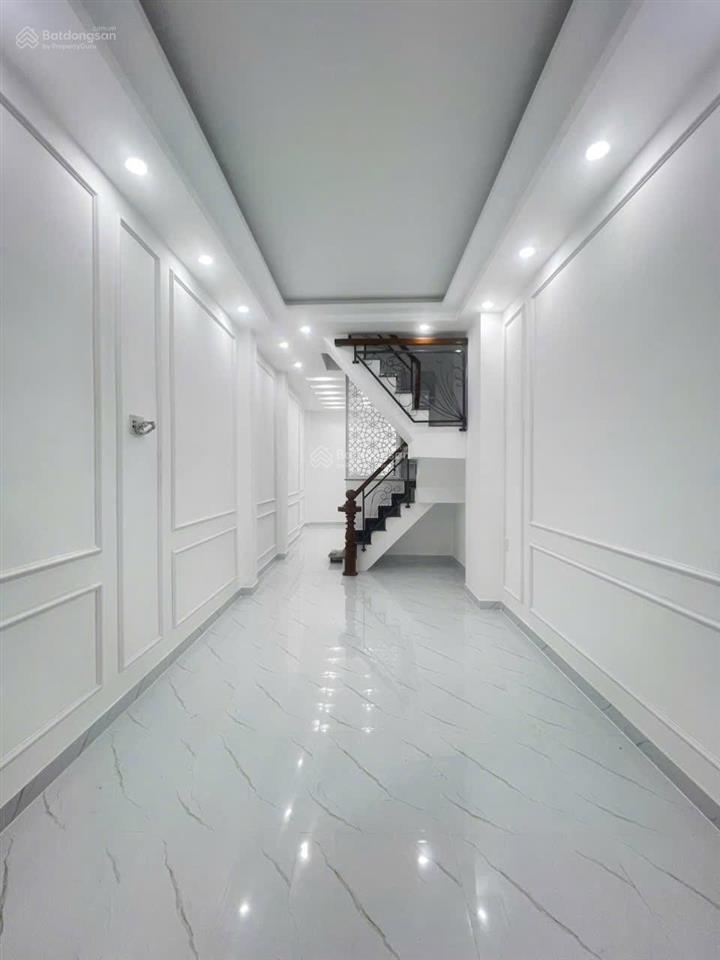 Nhà mới xây hẻm ba gác cách hẻm xe tải 16mét chỉ vài bước chân vị trí khu vực trung tâm hẻm vip 13