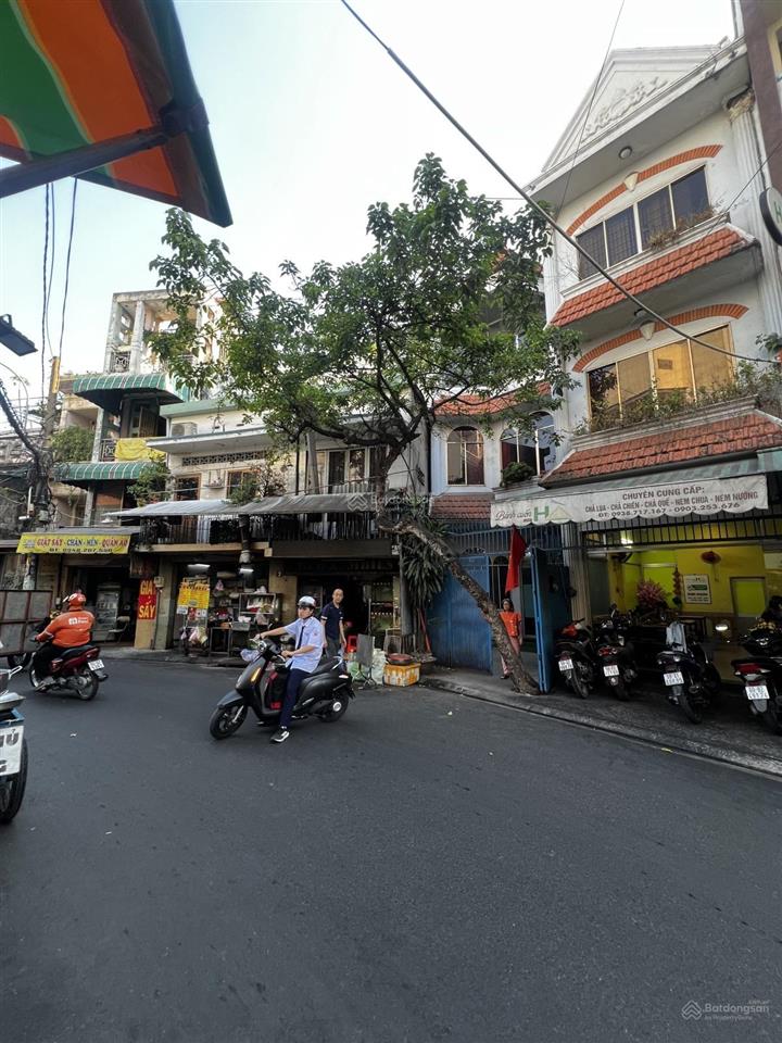 1 đời chủ  biệt thự mini  mặt tiền kinh doanh p9, phú nhuận  đ. bùi văn thêm  ngang lớn 7,1x17