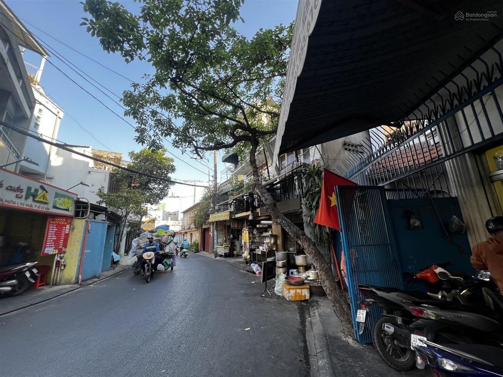 1 đời chủ  biệt thự mini  mặt tiền kinh doanh p9, phú nhuận  đ. bùi văn thêm  ngang lớn 7,1x17