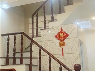 Bán nhà đẹp q8 giá 5,6 tỷ 1 trệt 2 lầu