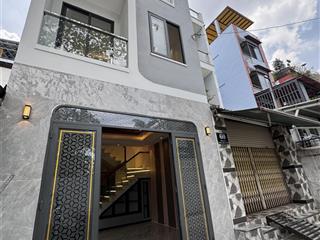 Nhà 2 lầu hẻm xe hơi vào tận nhà q8