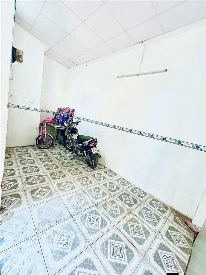 Nhà bán chính chủ thu nhập 30triệu 1 tháng gần ủy ban bình hưng, giá bán nhanh 9,8 tỷ
