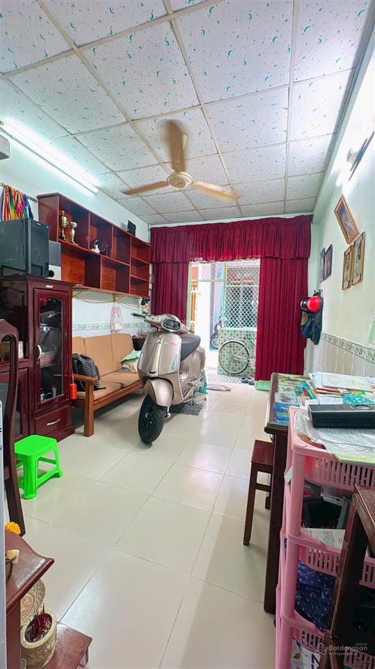 Vo văn kiet q1 30m chỉ hơn 4tỷ xíu