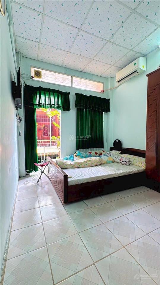 Vo văn kiet q1 30m chỉ hơn 4tỷ xíu