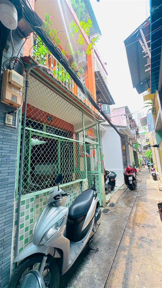 Vo văn kiet q1 30m chỉ hơn 4tỷ xíu