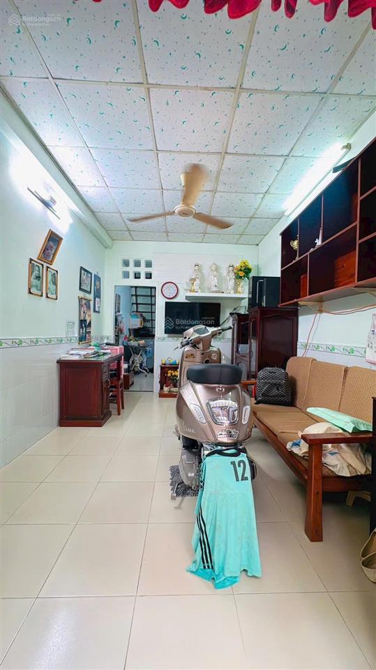 Vo văn kiet q1 30m chỉ hơn 4tỷ xíu