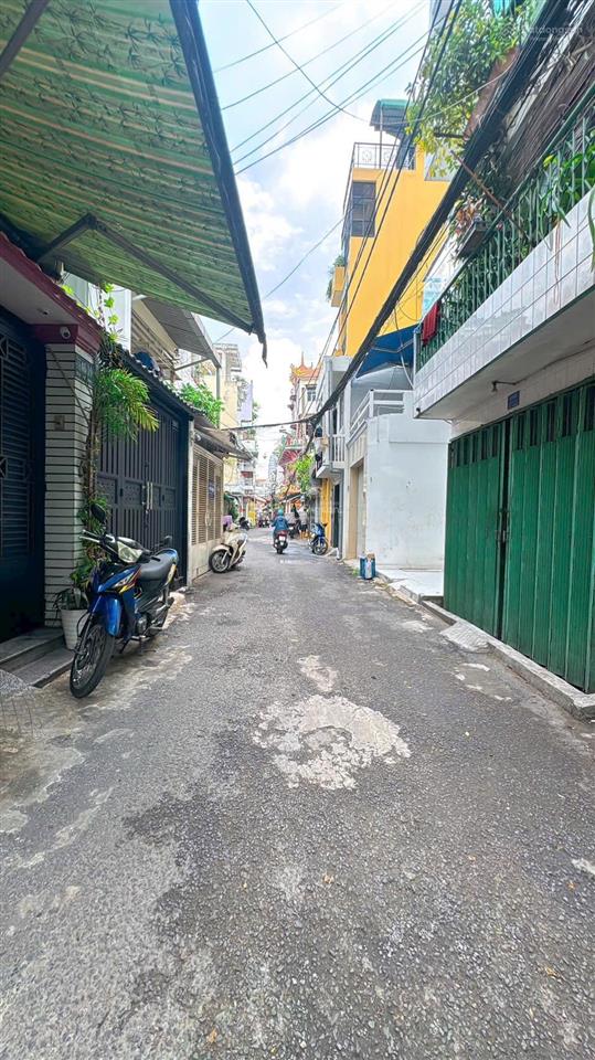 Vo văn kiet q1 30m chỉ hơn 4tỷ xíu