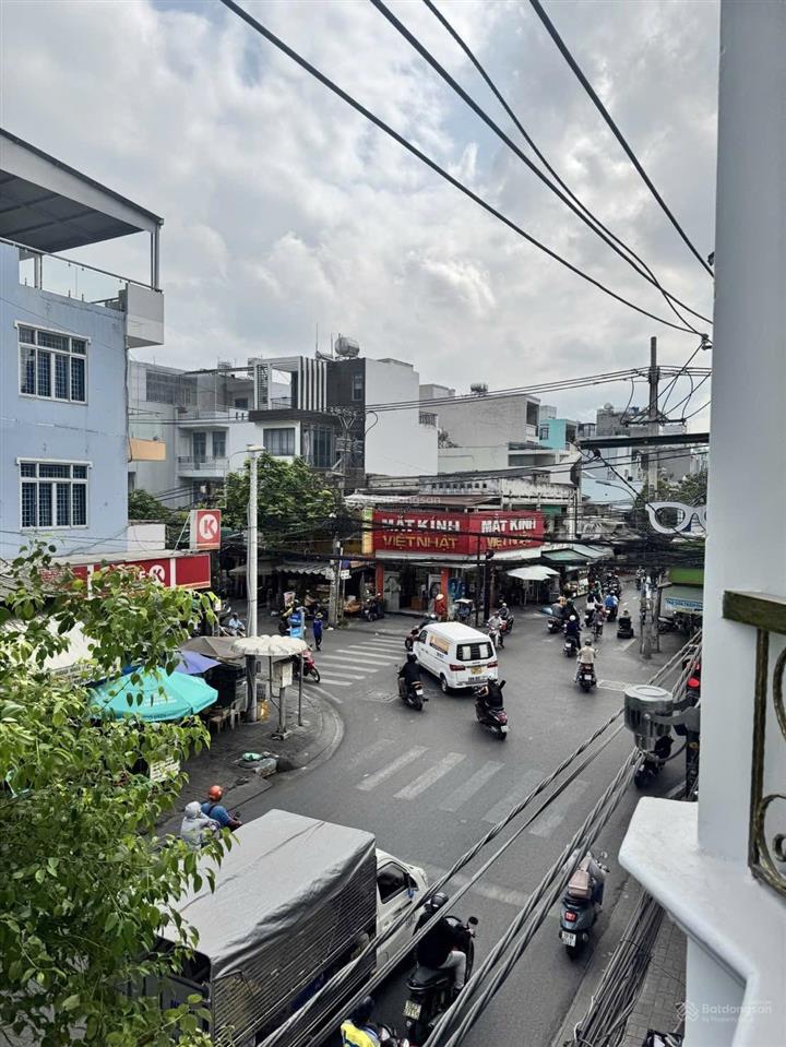Mặt tiền tạ quang bửu nhỉnh 7 tỷ