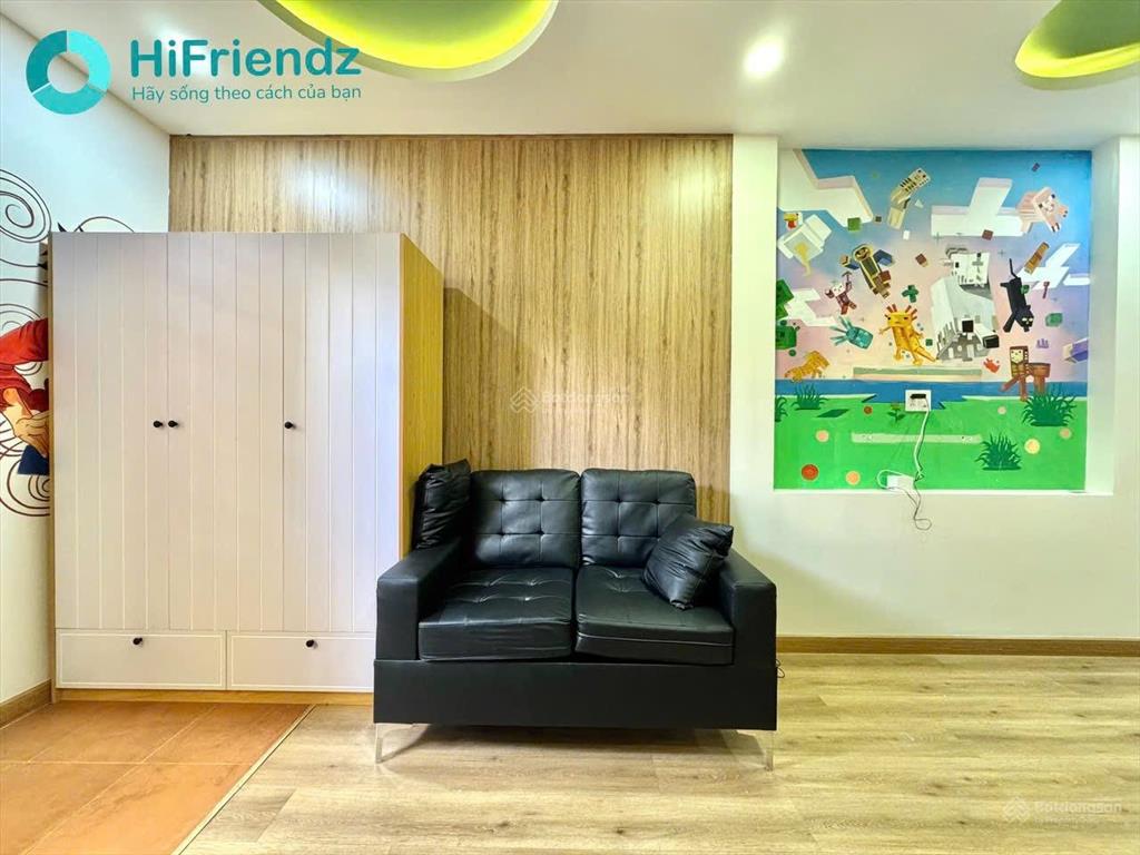Studio ban công tách bếp quận 8 full nội thất
