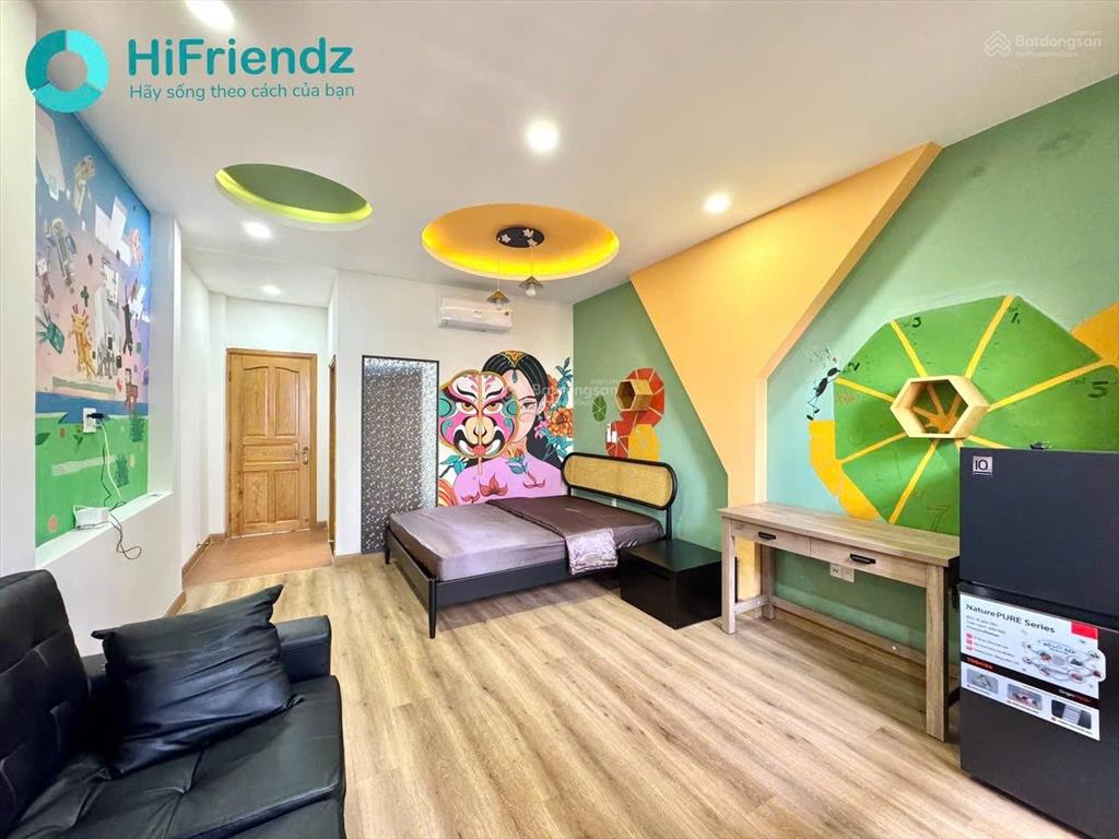 Studio ban công tách bếp quận 8 full nội thất