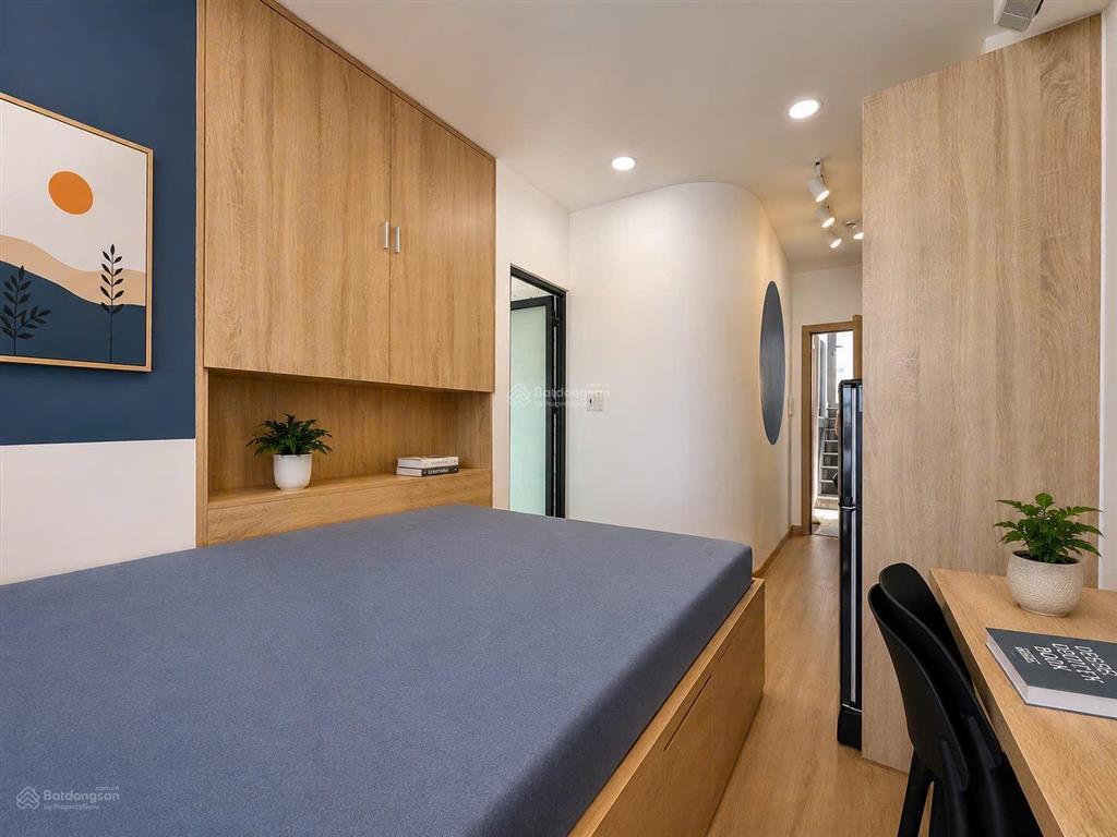Studio ban công full tiện nghi hiện đại mới