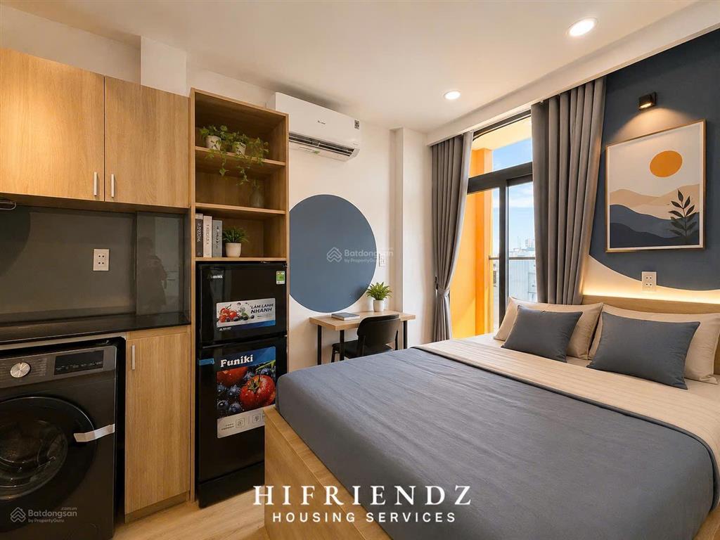 Studio ban công full tiện nghi hiện đại mới