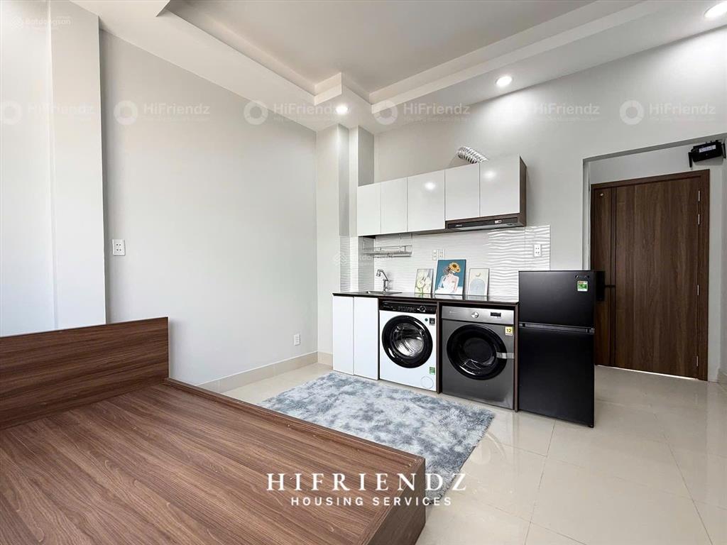 Phòng mới xây nội thất mới như hình quận 11