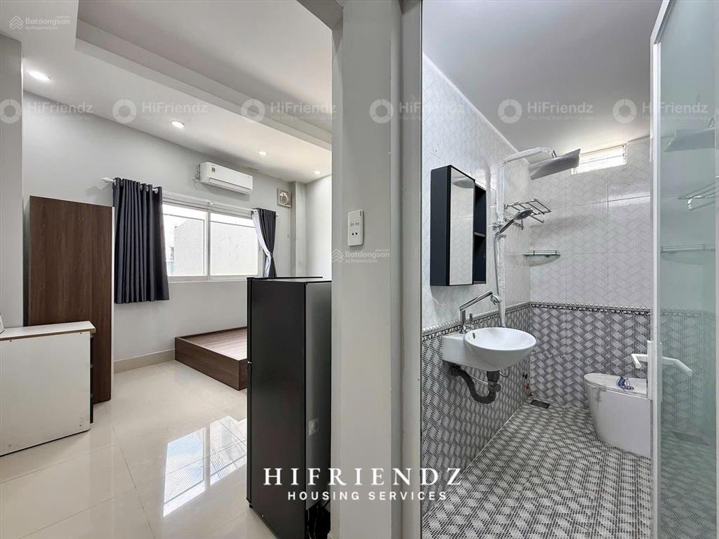 Phòng mới xây nội thất mới như hình quận 11