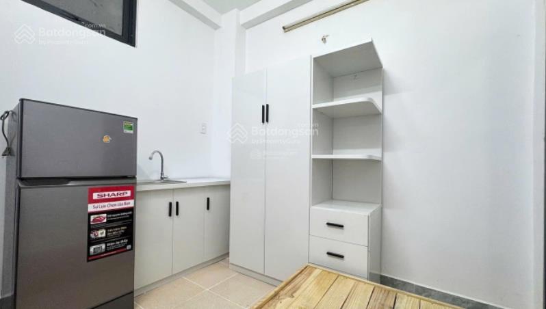 Phòng trọ mới xây gần sát đại học kinh tế, đh sư phạm, quận 5, quận 10