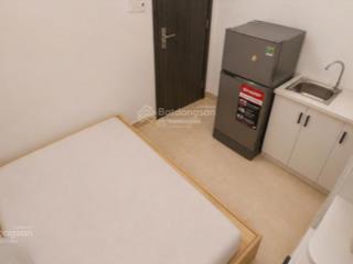 Phòng trọ mới xây gần sát đại học kinh tế, đh sư phạm, quận 5, quận 10