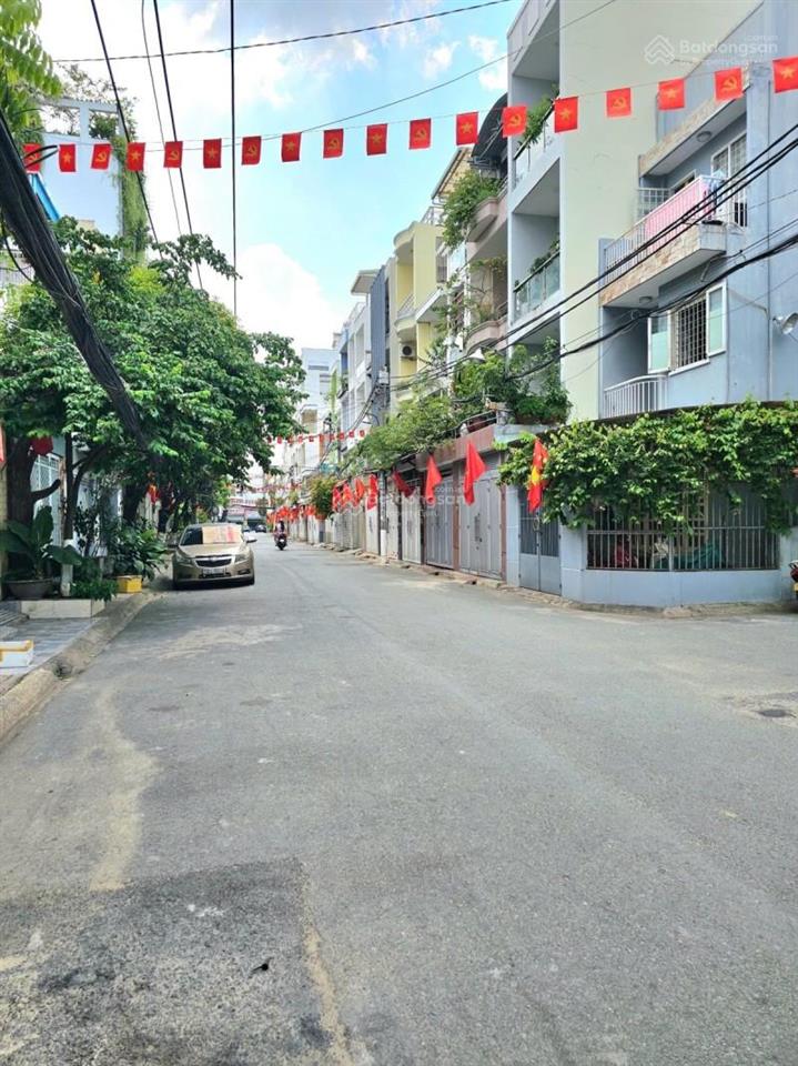 Bán nhà tân bình hxh 10m 62m2 3 tầng ngang 4,4m kd đỉnh hoàng hoa thám gấp bán 8.9 tỷ.