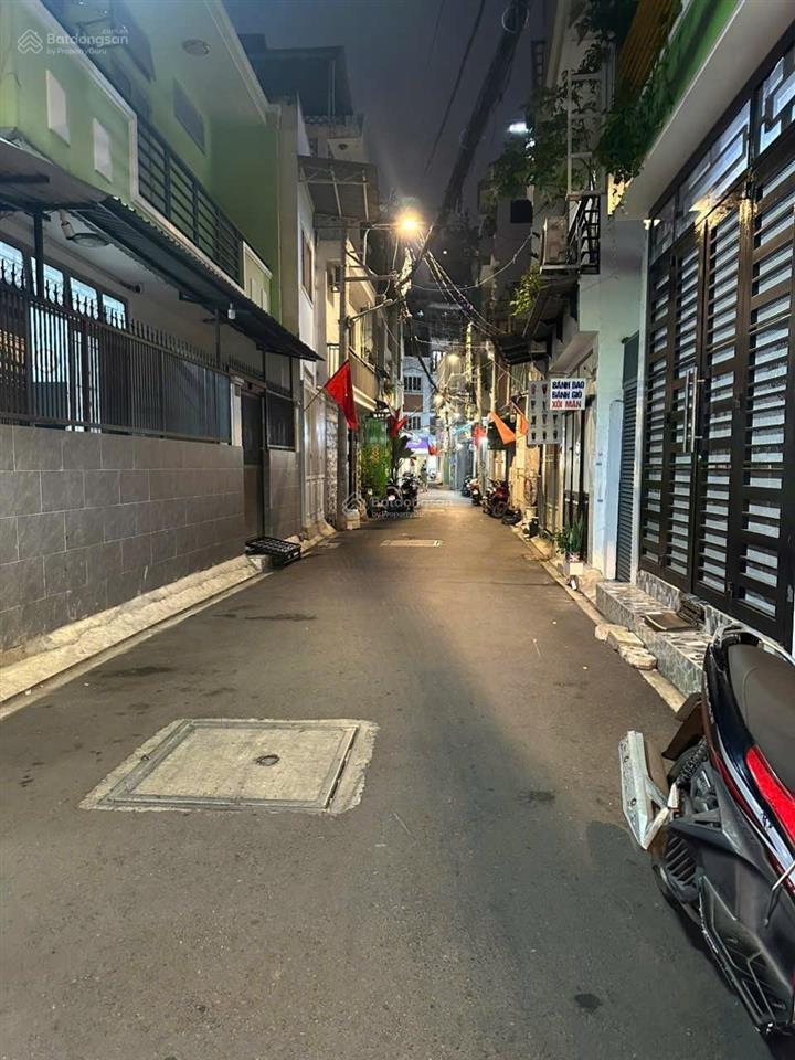 Siêu phẩm xóm hoa phú nhuận 62 m2 ngang nở hậu 9.5m ô tô ngủ trong nhà 9.5 tỷ