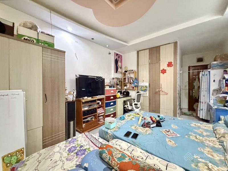 Bán nhà bình thanh hxh tránh 70m2 5 tầng ngang 4m 5 pn kd đỉnh nguyễn xí gấp bán 8.75 tỷ.