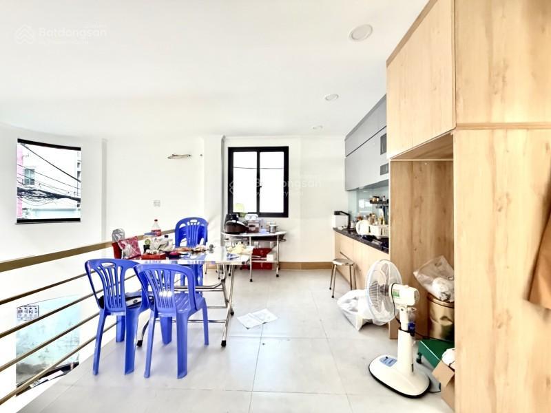 Bán nhà mặt tiền 70m2 5 tầng ngang 6.2m hiếm kd đỉnh phan tây hồ 11.8 tỷ.