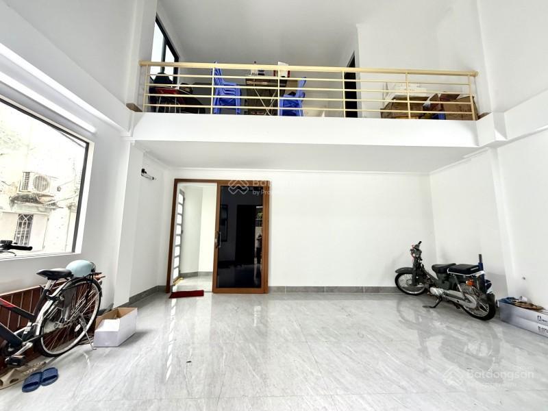 Bán nhà mặt tiền 70m2 5 tầng ngang 6.2m hiếm kd đỉnh phan tây hồ 11.8 tỷ.