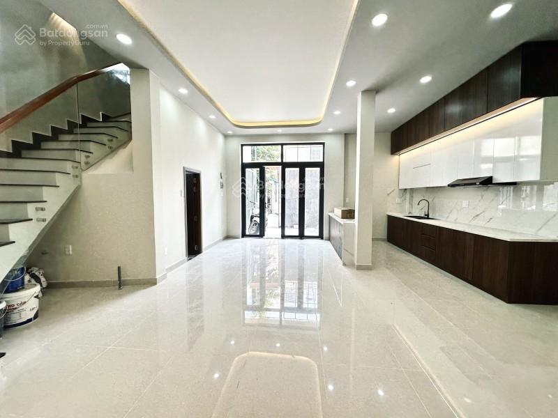 Bán nhà phú nhuận hẻm 3m 70m2 ngang 5.5m nở hậu 4 pn sát mt đẹp lung linh phan tây hồ 7.3 tỷ