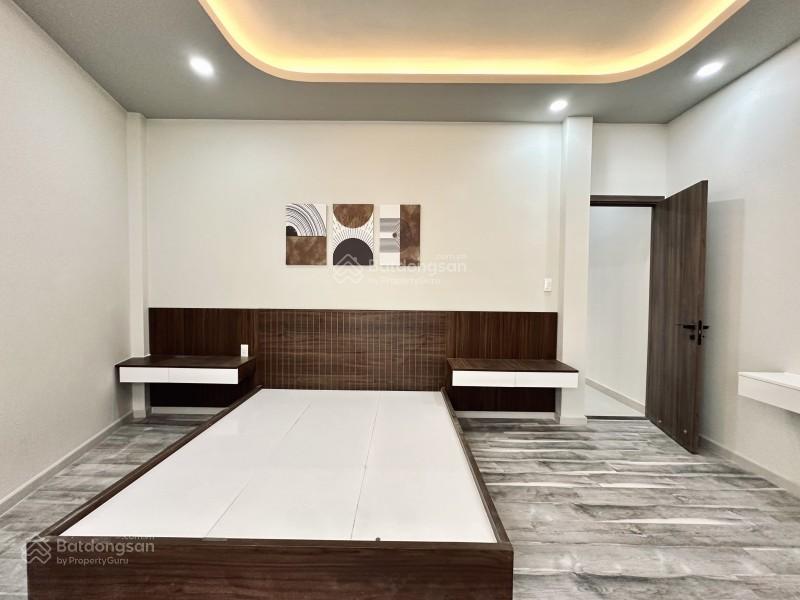 Bán nhà phú nhuận hẻm 3m 70m2 ngang 5.5m nở hậu 4 pn sát mt đẹp lung linh phan tây hồ 7.3 tỷ