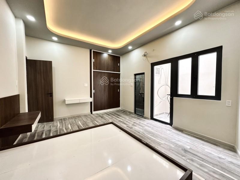 Bán nhà phú nhuận hẻm 3m 70m2 ngang 5.5m nở hậu 4 pn sát mt đẹp lung linh phan tây hồ 7.3 tỷ