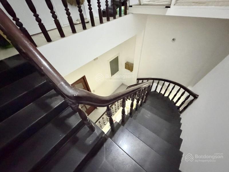Bán nhà phú nhuận hxh 60m2 4 tầng ngang gần 8m sát mt dân trí cao đào duy anh gấp bán 7.2 tỷ