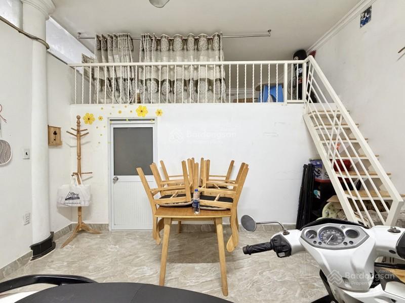 Bán nhà phú nhuận hxh 60m2 4 tầng ngang gần 8m sát mt dân trí cao đào duy anh gấp bán 7.2 tỷ