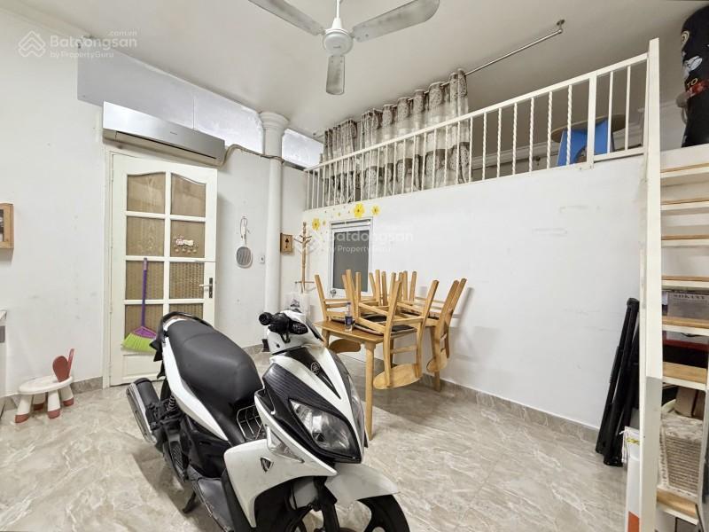 Bán nhà phú nhuận hxh 60m2 4 tầng ngang gần 8m sát mt dân trí cao đào duy anh gấp bán 7.2 tỷ