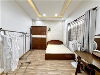 Bán nhà phú nhuận hxh 95m2 3 tầng nở hậu 7m 4 pn sát mt phan đình phùng 9.5 tỷ