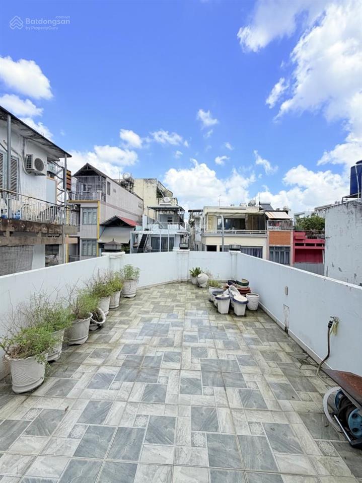 Bán nhà mặt tiền 72m2 4 tầng ngang 4.5m kd đỉnh phạm văn hai chỉ 13.9 tỷ