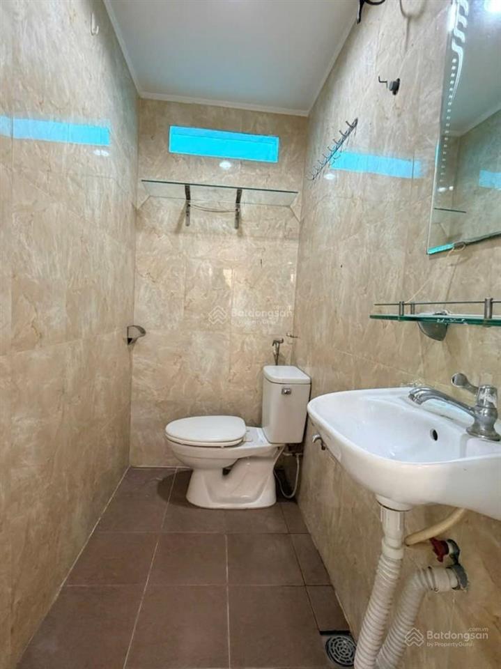 Bán nhà phú nhuận hẻm to thông 45m2 2 tầng ngang 4.5m 3 pn đẹp ll phan đình phùng gấp bán 5.8 tỷ
