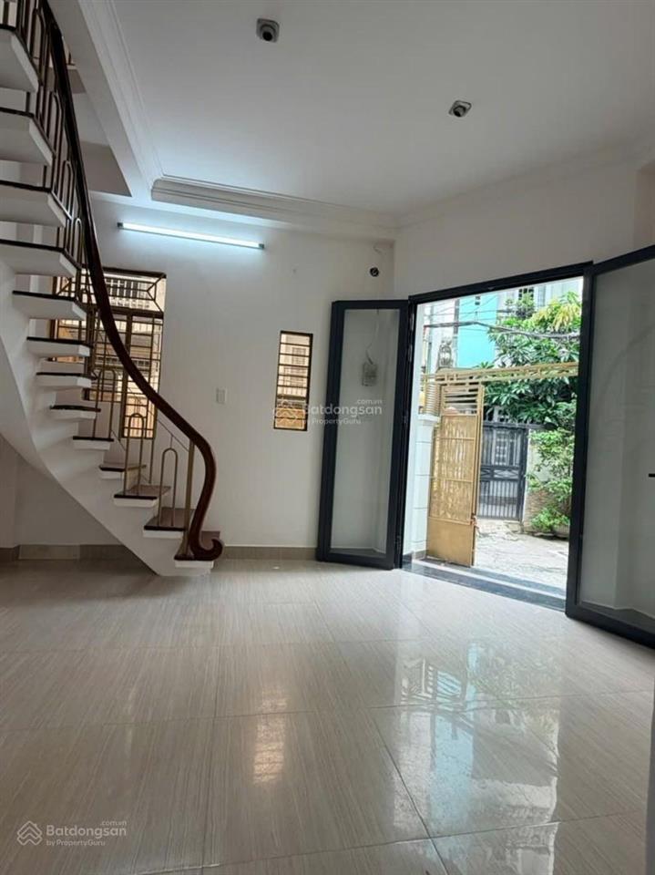 Bán nhà phú nhuận hẻm to thông 45m2 2 tầng ngang 4.5m 3 pn đẹp ll phan đình phùng gấp bán 5.8 tỷ