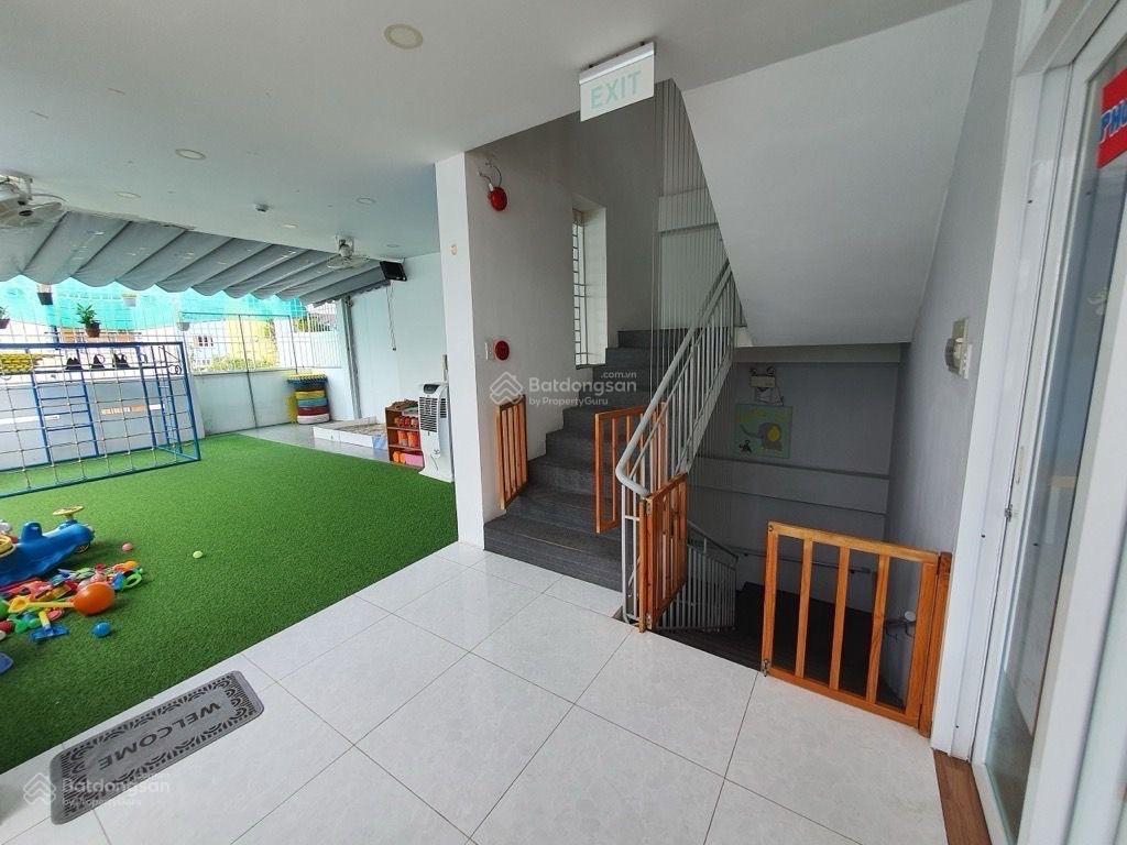 Lô góc mặt tiền khu đường hoa phan xích long, 120m2, 4 tầng bề thế