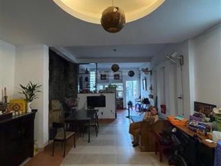 Nhà mặt tiền 5 tầng 14pn, 5.3x26m, mặt sau làm hẻm ô tô, dòng tiền tốt