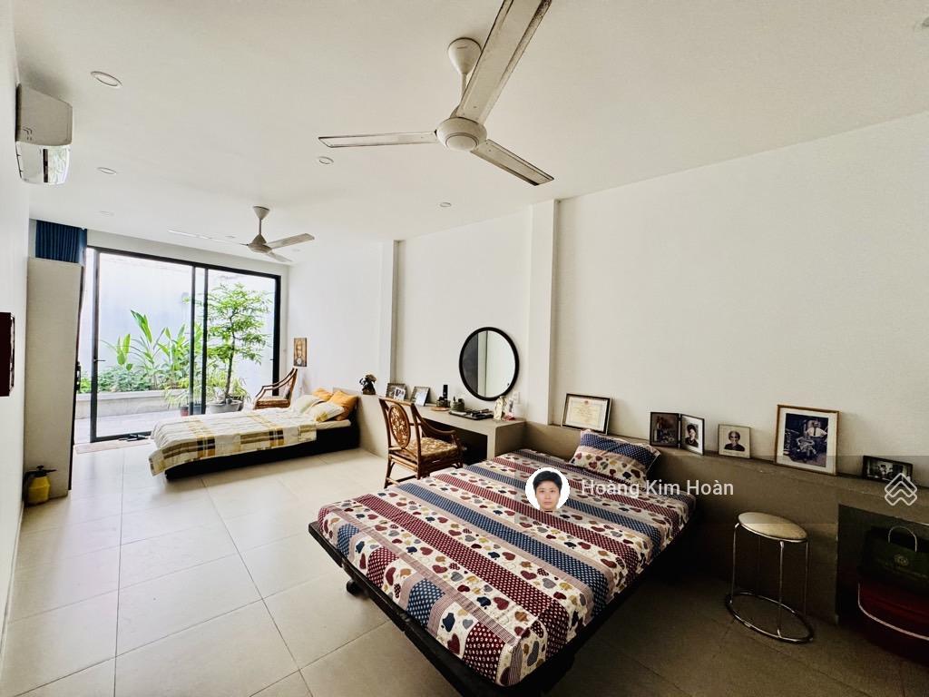 Chủ gấp bán!!! villa phố tươi mát 2 mặt thoáng, 8x20m, 4 tầng, 2 chiếc ô tô ngủ nhà