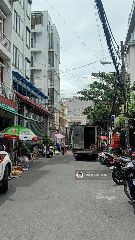 Bán đất tặng nhà hxh 8m sát mặt tiền đường, 10x22m, 3 tầng đúc btct, sẵn dòng tiền 50tr/tháng