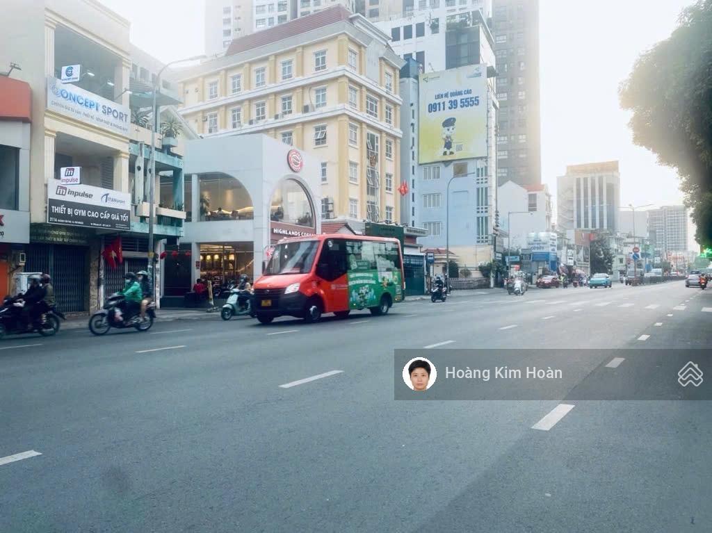 Siêu vị trí với bề ngang cực hiếm 10x15m, mặt tiền con đường thương hiệu kinh doanh cực đỉnh