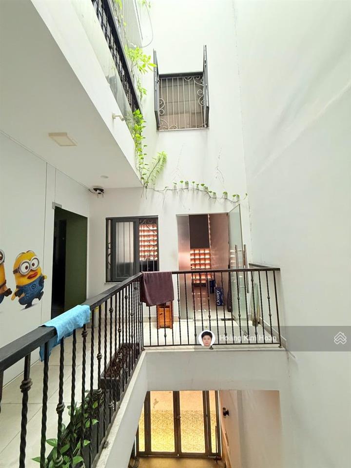 Giá tốt!! biệt thự phố 8,5x13m, hxh trải nhựa 6m, 6 tầng thang máy, sát mặt tiền trục phan đăng lưu