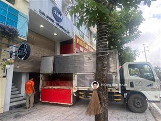 Vị trí kim cương! siêu hiếm mặt bằng mặt tiền phan xích long dtsd 50m2, có phòng riêng ở lại