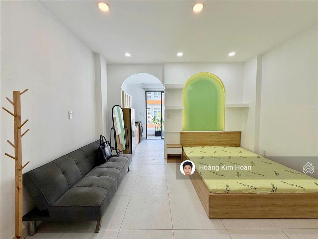 Chủ gấp bán! lô góc mặt tiền 7 tầng có hầm xe+thang máy sát trục phạm văn đồng, dòng tiền tốt