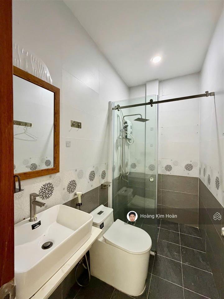 Hẻm 3m 2 căn ra hẻm xe tải tránh, 46m2x2 tầng đúc (có phòng trệt), nhà mới cứng ngang hơn 4m bề thế