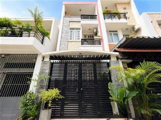 Hẻm xe hơi đỗ cửa ngay p6 vip nhất bình thạnh, 4.2x17m, 4 tầng đúc bề thế, nhà còn mới đẹp