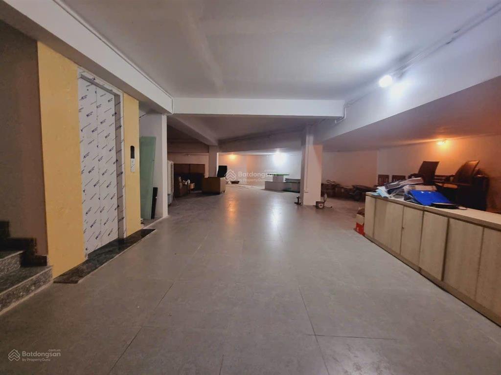 Bán nhà mặt phố võng thị, tây hồ, 220m2, 9 tầng, giá 115 tỷ