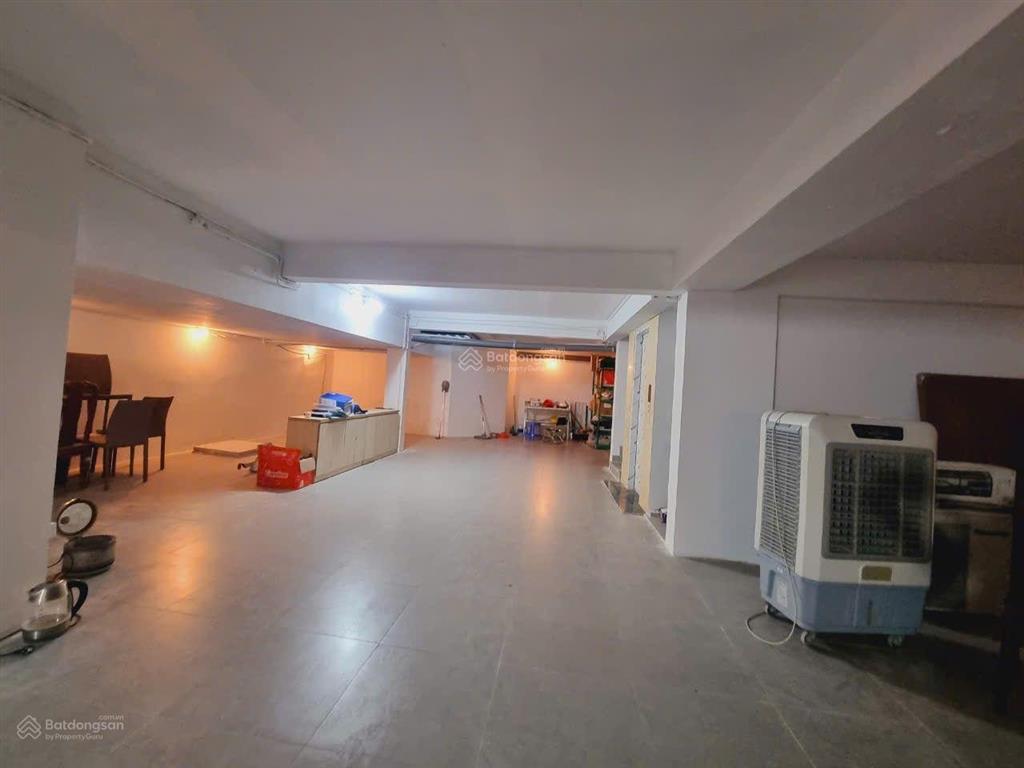 Bán nhà mặt phố võng thị, tây hồ, 220m2, 9 tầng, giá 115 tỷ
