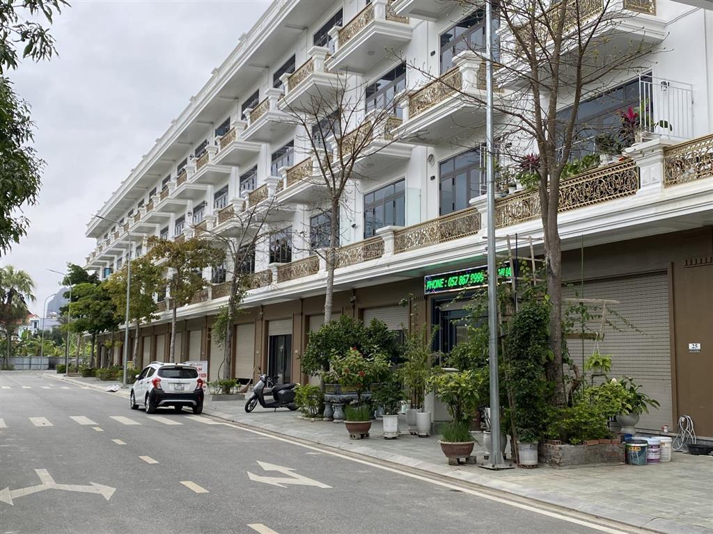 Nhà phố kđt xuân hưng, tp thanh hoá, 60m2, chỉ nhỉnh 4 tỷ, sẵn sổ đỏ
